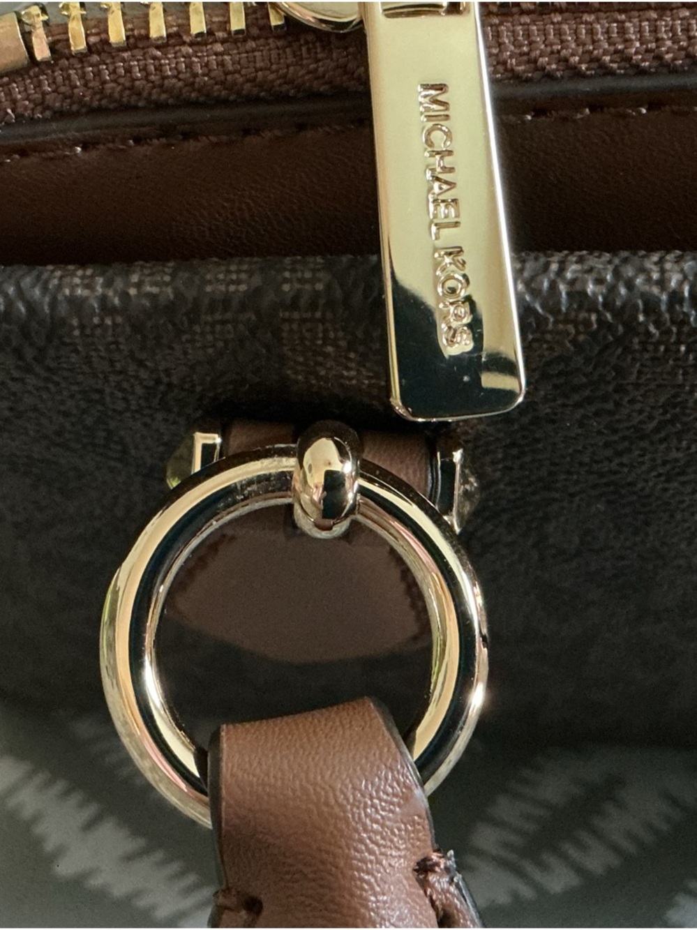 Michael Kors Marilyn Small Messenger Brown MK Signature NWT - Picture 7 of 16